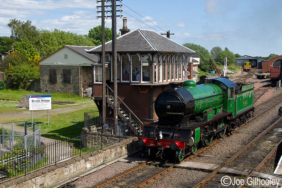 Bo'ness & Kinneil Railway - Morayshire Steam Train at Signal Box