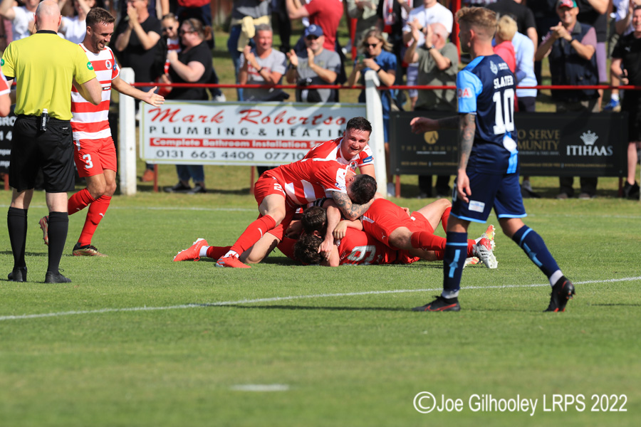 Bonnyrigg Rose v Forfar Athletic