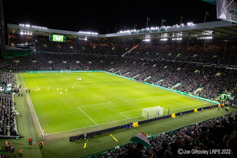 Celtic Park - light show v Bodo Glimt
