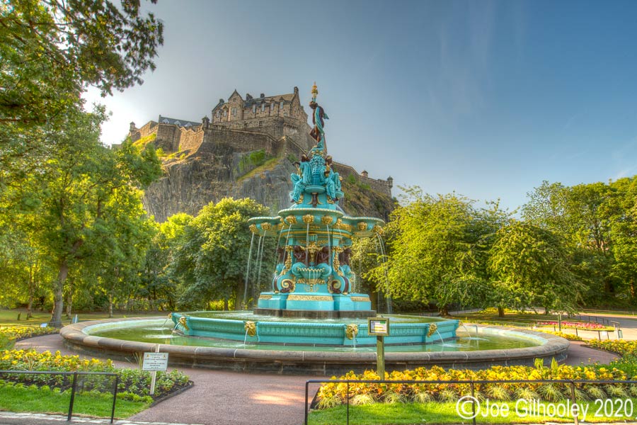 Ross Fountain , Princes Street Gardens, Edinburgh Castle
