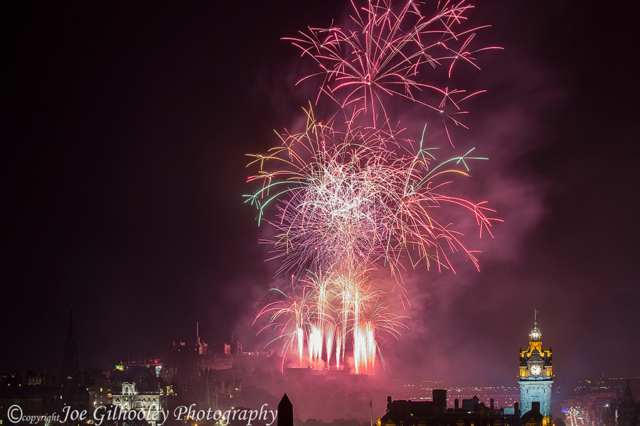Virgin Money Edinburgh Festival Fireworks 2016 from Calton Hill