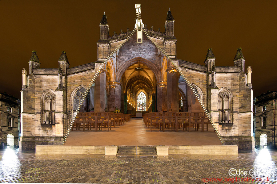 St Giles Cathedral Edinburgh - unzipping