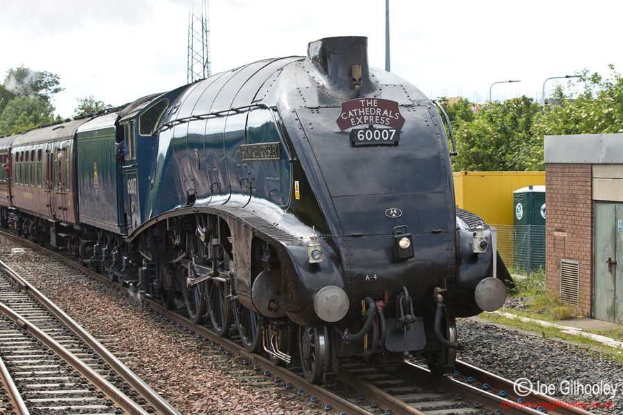Sir Nigel Gresley 60007 Steam Train